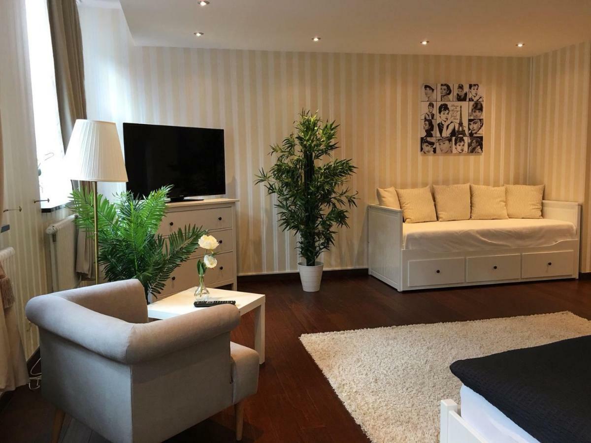 Aparthotel C'Est La Vie Saarlouis Kültér fotó